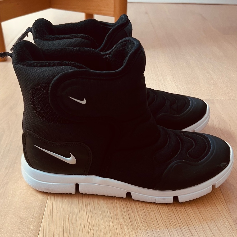 Nike Novice boots - kids